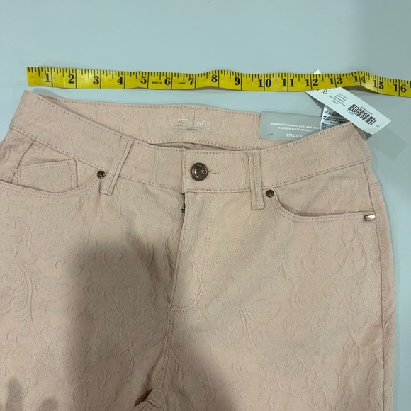 Chicos Pink Skinny Jegging Design  size 4 (Size 0) - Picture 6 of 8